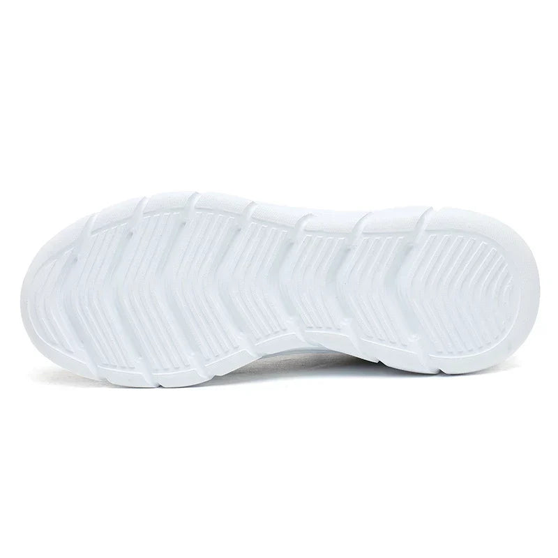 Tênis Casual Movement Clutch